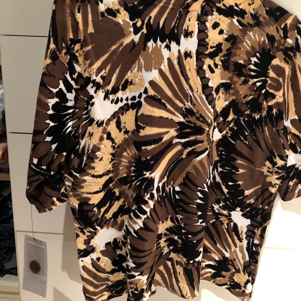 3/$15 Mercer Street Studio sweater
